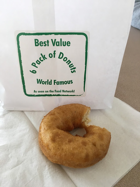 Pike's Peak World Famous Donuts 