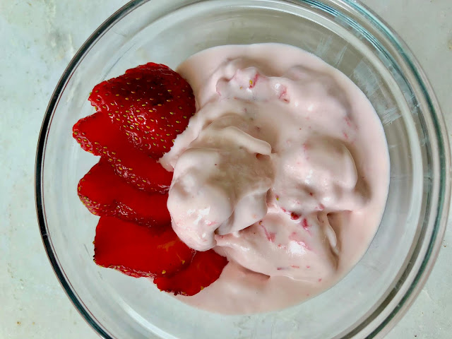 Fresh & Sweet Strawberry Ice Cream 