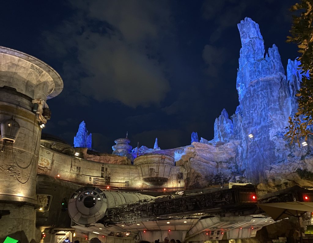 Galaxy's Edge Nightime Disney World 